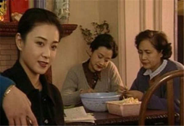 多元共生,“海派剧”不止一面