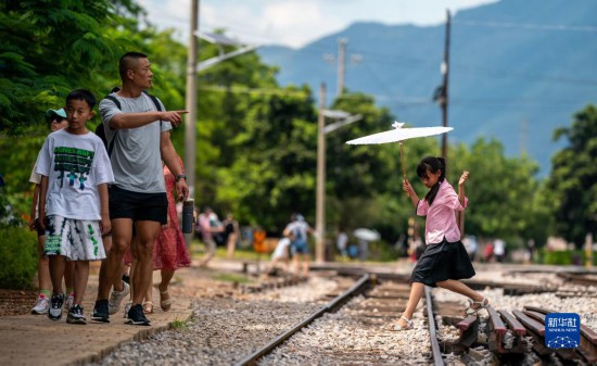 云南蒙自：文化地标引领文旅融合