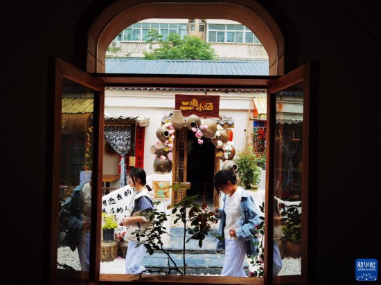 山东济宁:老城旧巷变身文创旅游“打卡地”