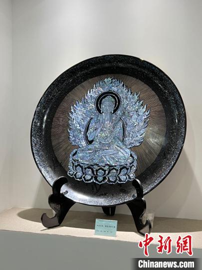 稷山螺钿漆器作品。　杨杰英 摄